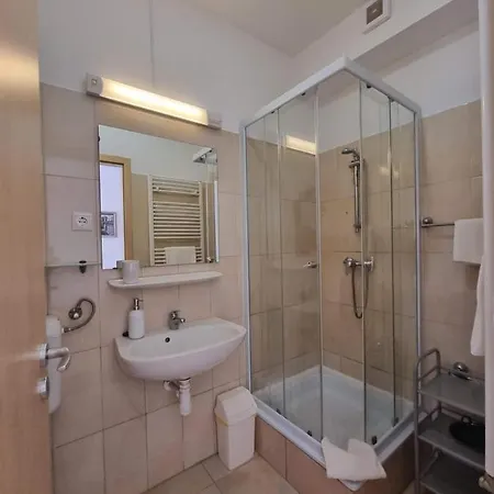 Hungaria Apartman