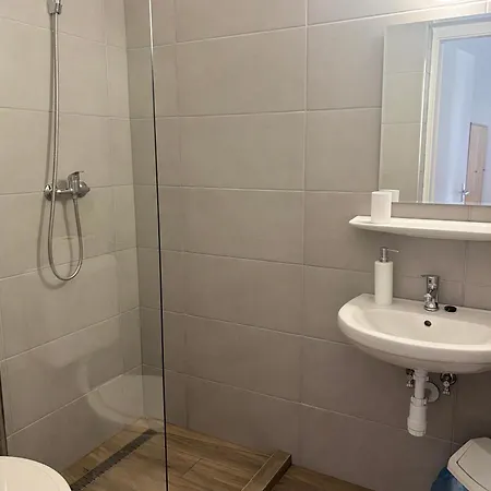Apartman Hungaria *