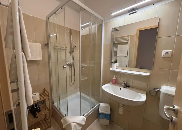 Hungaria 아파트 페치