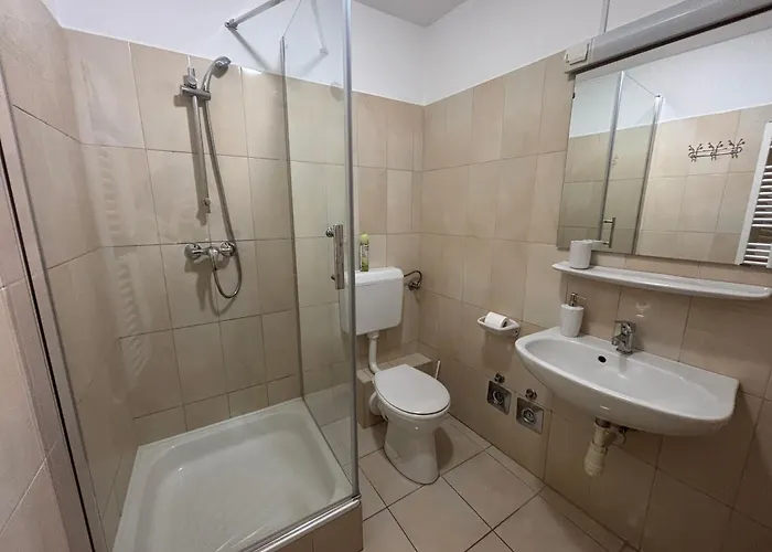 Hungaria 아파트 페치